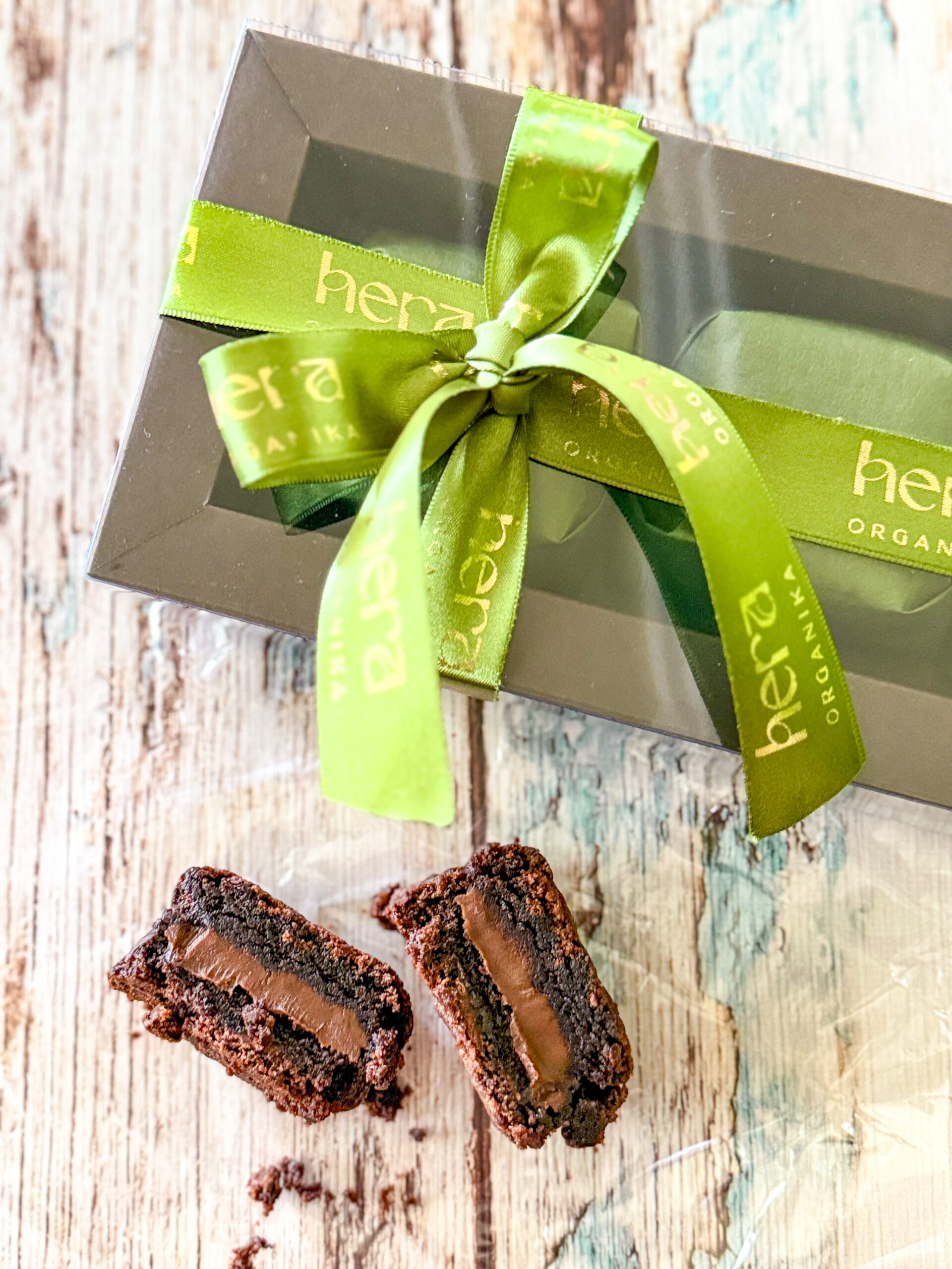 Caixa de Brownies Recheados (3 unidades) - Imagem 3